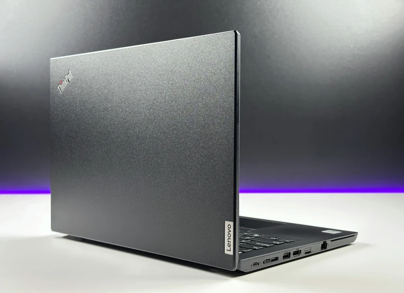 Lenovo ThinkPad L14 Gen 1 z i5-10210U i ekranem FHD – solidny laptop biznesowy z klawiaturą US (PL QWERTY), idealny do pracy biurowej i zdalnej.
