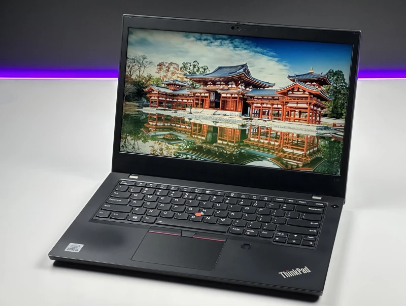 Lenovo ThinkPad L14 Gen 1 z i5-10210U i ekranem FHD – solidny laptop biznesowy z klawiaturą US (PL QWERTY), idealny do pracy biurowej i zdalnej.
