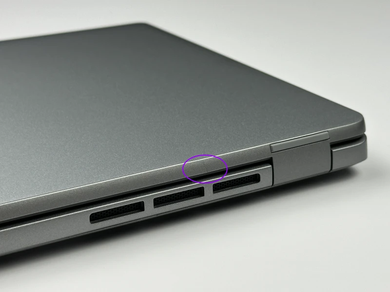 Dell Latitude 5440 z procesorem i7-1365U, ekranem 14" FHD i Intel Iris Xe Graphics. Laptop biznesowy z klawiaturą US i Thunderbolt 4.
