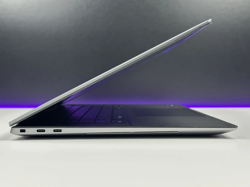 Dell Precision 5570 - procesor i7-12700H, matryca 15.6" FHD+, RTX A1000. Mobilna stacja robocza do CAD, projektowania i pracy profesjonalnej.