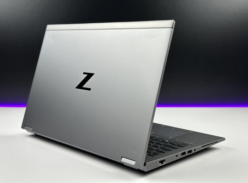 HP ZBook Fury 15 G8 – i7-11850H, FHD 15.6" i Quadro T1200 4GB. Mobilna stacja robocza do CAD, grafiki i projektów 3D. Profesjonalna moc w laptopie.