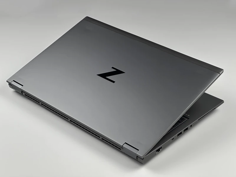 HP ZBook Fury 15 G8 – i7-11850H, FHD 15.6" i Quadro T1200 4GB. Mobilna stacja robocza do CAD, grafiki i projektów 3D. Profesjonalna moc w laptopie.