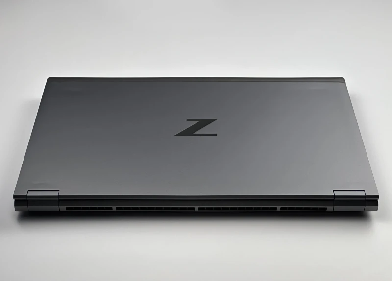 HP ZBook Fury 15 G8 – i7-11850H, FHD 15.6" i Quadro T1200 4GB. Mobilna stacja robocza do CAD, grafiki i projektów 3D. Profesjonalna moc w laptopie.