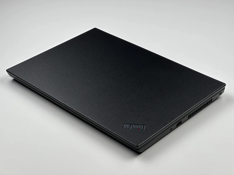 Lenovo ThinkPad L490 z procesorem i3-8145U, ekranem 14" FHD i czytnikiem linii papilarnych. Biznesowy laptop z dwoma slotami RAM DDR4. Lenovo ThinkPad L490 z procesorem i3-8145U, ekranem 14" FHD i czytnikiem linii papilarnych. Biznesowy laptop z dwoma slotami RAM DDR4.