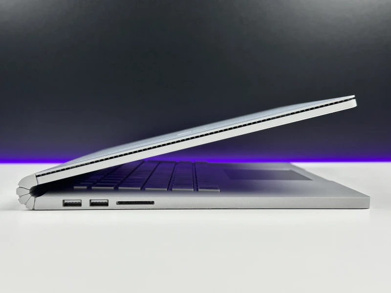 Microsoft Surface Book 3 – i7-1065G7, GTX 1650 (4GB) i dotykowa matryca 3000x2000. Moc laptopa, wygoda tabletu – twórz bez ograniczeń! ✨