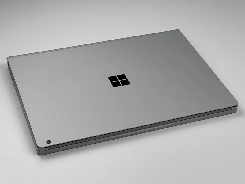 Microsoft Surface Book 3 – i7-1065G7, GTX 1650 (4GB) i dotykowa matryca 3000x2000. Moc laptopa, wygoda tabletu – twórz bez ograniczeń! ✨
