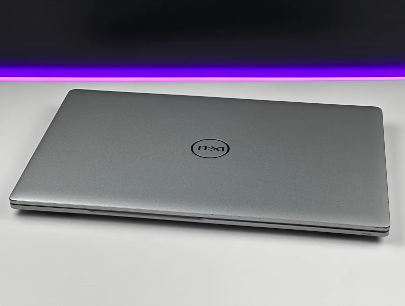 Dell Latitude 5520 z i5-1145G7, matrycą FHD, klawiaturą US (PL QWERTY) – mobilny laptop biznesowy stworzony do pracy w każdych warunkach.
