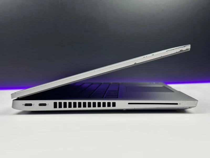 Dell Latitude 5430 - procesor i5-1235U, matryca 14" oraz modem LTE – nowoczesny laptop biznesowy z klawiaturą US, idealny do pracy.