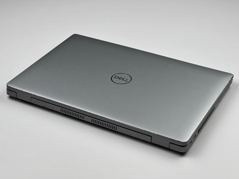 Dell Latitude 5430 - procesor i5-1235U, matryca 14" oraz modem LTE – nowoczesny laptop biznesowy z klawiaturą US, idealny do pracy.