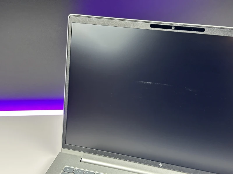 HP Elite mt645 G8 Ryzen 5 7535U, 14" FHD+ – wydajny laptop biznesowy do pracy mobilnej i biurowej z klawiaturą US.