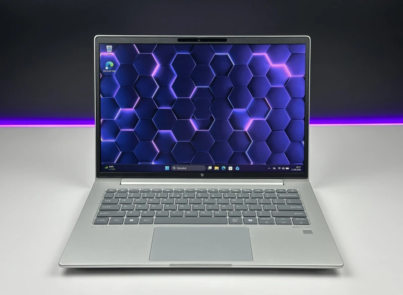 HP Elite mt645 G8 Ryzen 5 7535U, 14" FHD+ – wydajny laptop biznesowy do pracy mobilnej i biurowej z klawiaturą US.