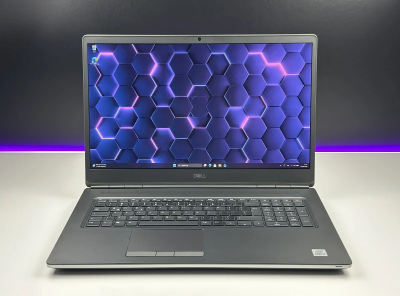 Dell Precision 7750 z i7-10850H i RTX4000 – profesjonalna stacja robocza stworzona do grafiki 3D, CAD i wymagających projektów inżynieryjnych.