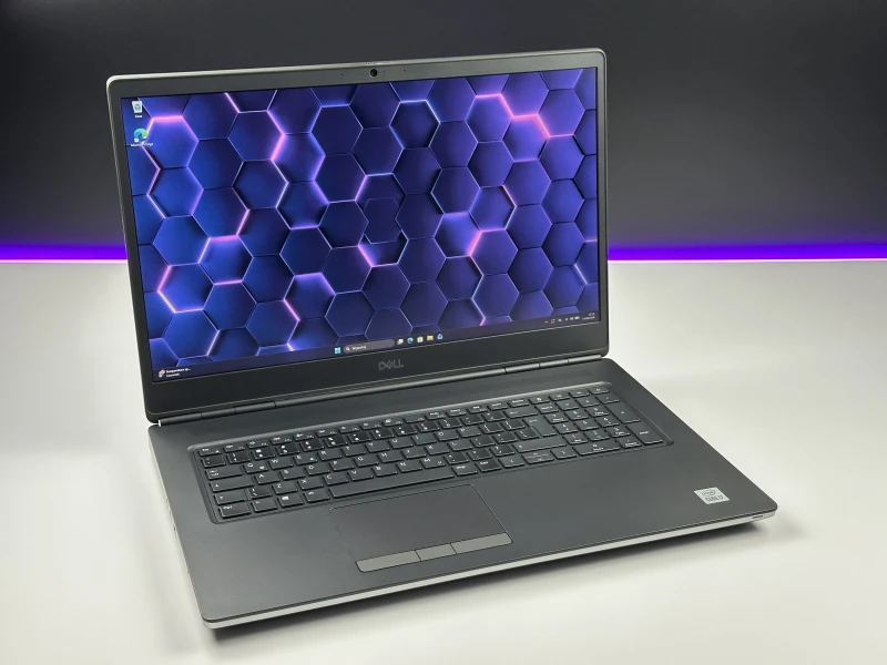Dell Precision 7750 z i7-10850H i RTX4000 – profesjonalna stacja robocza stworzona do grafiki 3D, CAD i wymagających projektów inżynieryjnych.