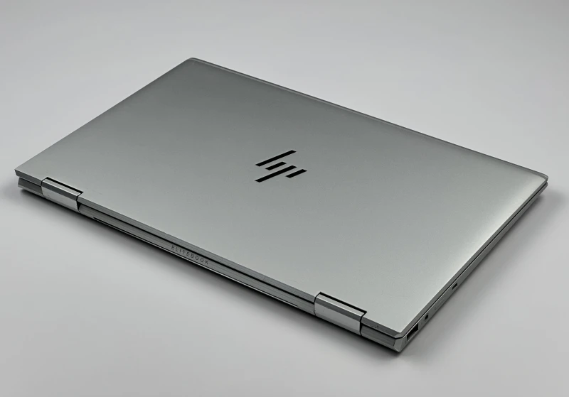 HP EliteBook x360 1030 G8 z i5-1145G7, 16GB RAM, dotykowym ekranem FHD i modemem LTE – mobilność, styl i pełna funkcjonalność.