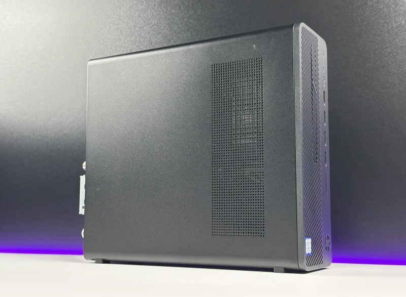 HP 290 G2 SFF z procesorem i3-9100 i Intel UHD Graphics 630. Kompaktowy komputer biurowy z HDMI, VGA i możliwością rozbudowy podzespołów.