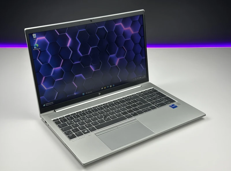HP EliteBook 850 G8 – i7-1185G7 i matryca 15.6". Biznesowy laptop klasy premium do pracy biurowej, mobilnej i codziennych zadań. Solidna wydajność.