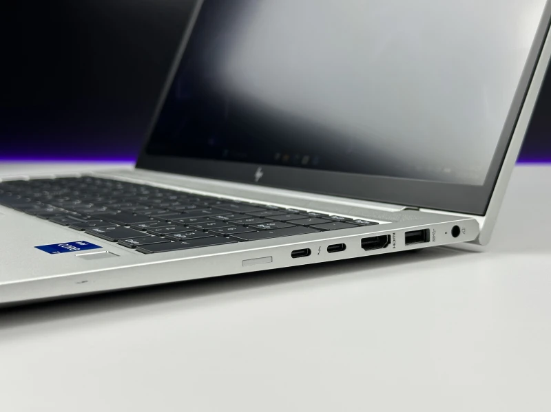 HP EliteBook 850 G8 – i7-1185G7 i matryca 15.6". Biznesowy laptop klasy premium do pracy biurowej, mobilnej i codziennych zadań. Solidna wydajność.