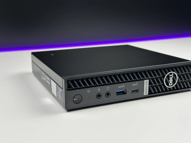 Dell OptiPlex 7000 Micro z procesorem i7-12700 i Intel UHD 770. Konstrukcja z Wi-Fi i możliwością rozbudowy o dwa szybkie dyski M.2 NVMe.