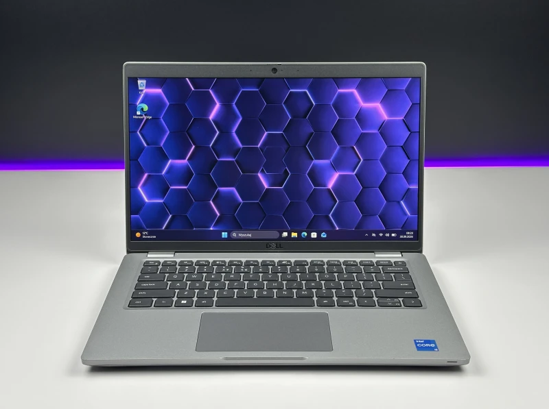 Dell Latitude 5430 - procesor i5-1235U, matryca 14" oraz modem LTE – nowoczesny laptop biznesowy z klawiaturą US, idealny do pracy.