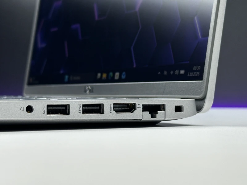 Dell Latitude 5420 z i5-1145G7 – wydajny laptop biznesowy do pracy biurowej, nauki i codziennych zadań. Mobilny, szybki, niezawodny i profesjonalny.