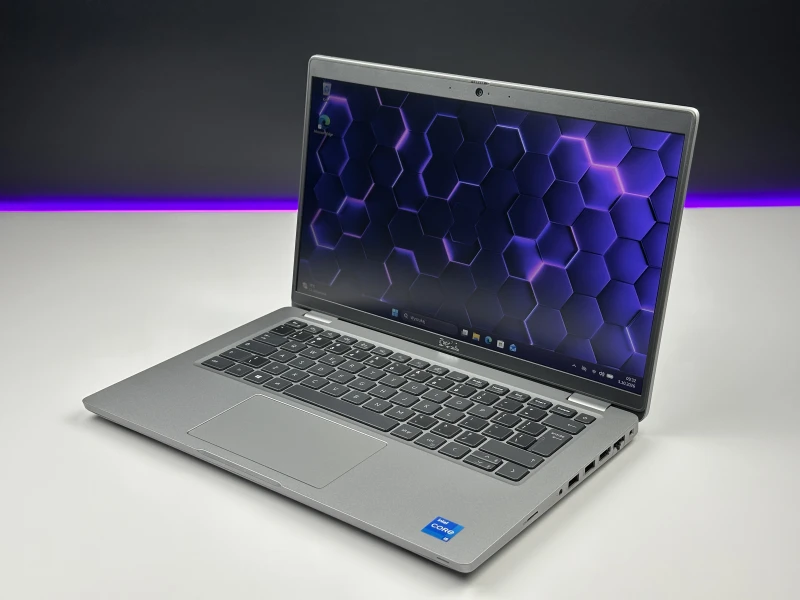 Dell Latitude 5420 z i5-1145G7 – wydajny laptop biznesowy do pracy biurowej, nauki i codziennych zadań. Mobilny, szybki, niezawodny i profesjonalny.