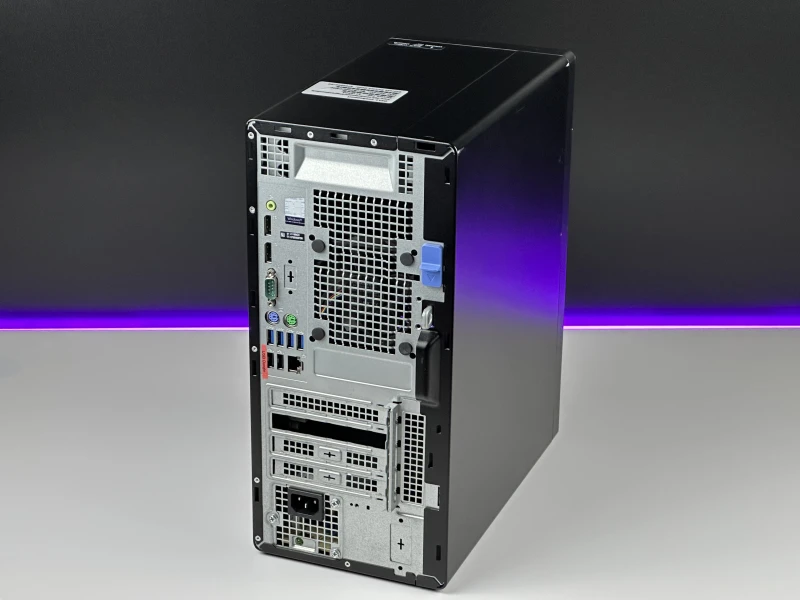 Dell OptiPlex 7080 Mini Tower - procesor i5-10500, Intel UHD Graphics 630, DVD – wydajny komputer biznesowy do biura i pracy wielozadaniowej.