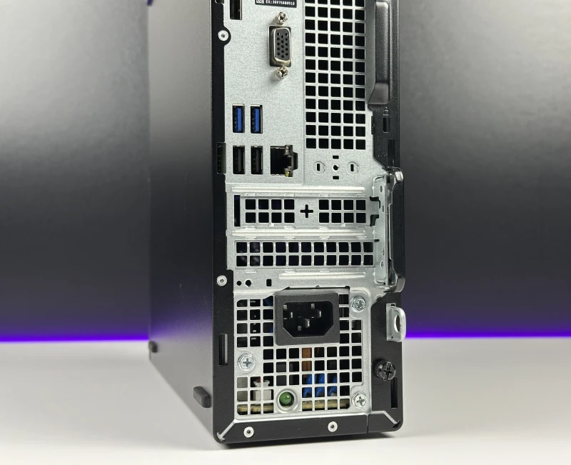 Dell OptiPlex 7010 SFF z i5-13500 i Intel UHD Graphics 770. Platforma biznesowa w kompaktowej obudowie z wygodnym dostępem do podzespołów.