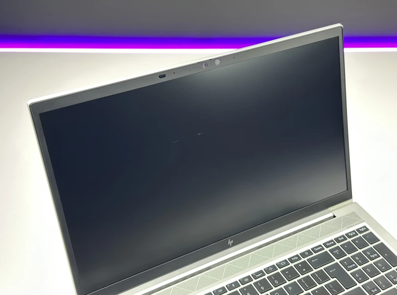 HP EliteBook 850 G8 – i7-1185G7 i matryca 15.6". Biznesowy laptop klasy premium do pracy biurowej, mobilnej i codziennych zadań. Solidna wydajność.