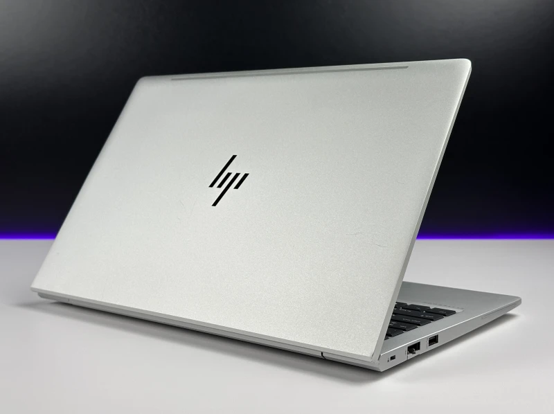 HP Elite mt645 G7 Ryzen 5 5625U, 14" FHD – biznesowy laptop do pracy mobilnej i biurowej z klawiaturą US i wysoką wydajnością.