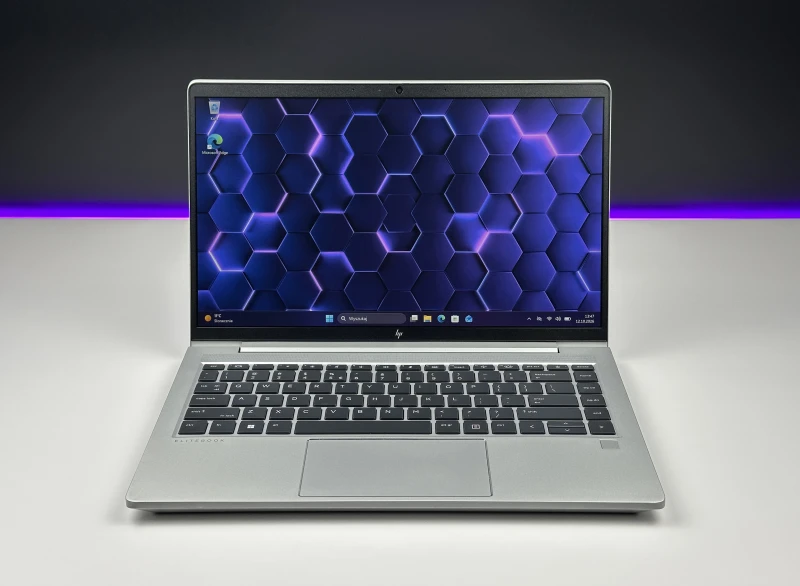 HP Elite mt645 G7 Ryzen 5 5625U, 14" FHD – biznesowy laptop do pracy mobilnej i biurowej z klawiaturą US i wysoką wydajnością.