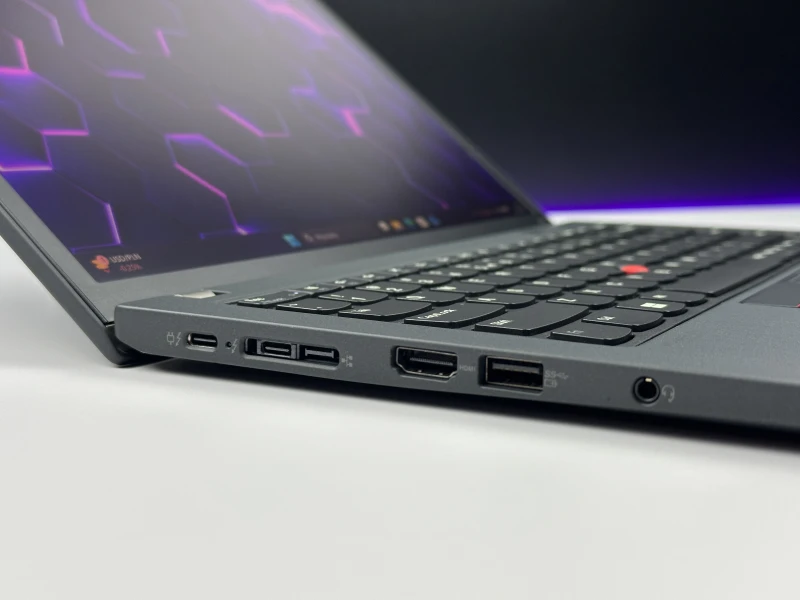 Lenovo ThinkPad X13 Gen 2 – i5-1145G7, 16GB RAM i matryca FHD+ 13.3". Lekki, biznesowy ultrabook do pracy biurowej i mobilnej – gwarancja jakości.