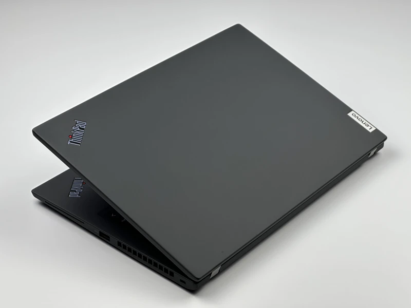 Lenovo ThinkPad X13 Gen 2 – i5-1145G7, 16GB RAM i matryca FHD+ 13.3". Lekki, biznesowy ultrabook do pracy biurowej i mobilnej – gwarancja jakości. Lenovo ThinkPad X13 Gen 2 – i5-1145G7, 16GB RAM i matryca FHD+ 13.3". Lekki, biznesowy ultrabook do pracy biurowej i mobilnej – gwarancja jakości.