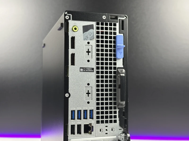 Dell OptiPlex 5090 SFF i5-10505, Intel UHD Graphics 630, DVD. Komputer biznesowy z łatwym dostępem serwisowym i stabilną pracą na co dzień.