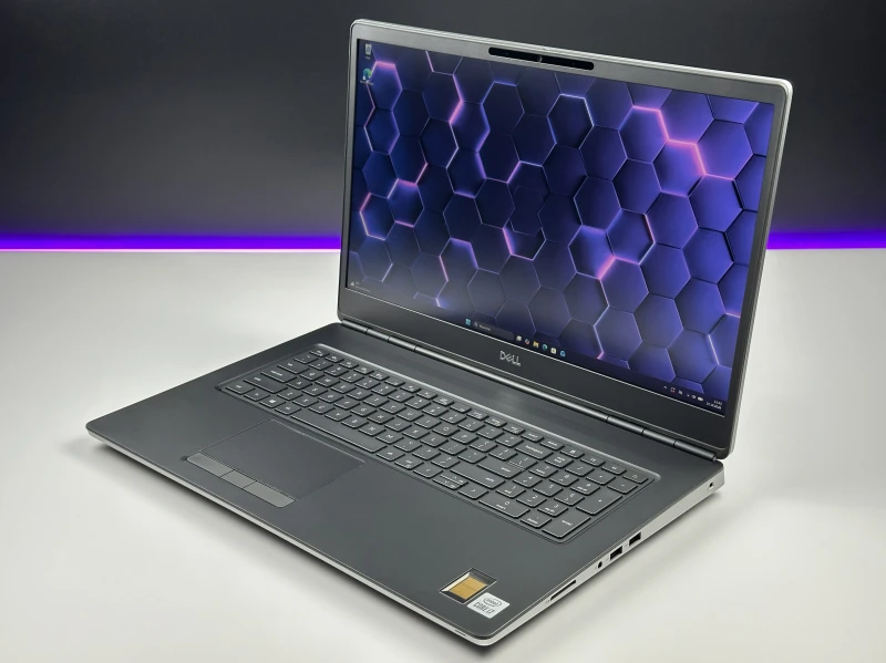 Dell Precision 7750 z i7-10850H i RTX3000 – profesjonalna stacja robocza stworzona do grafiki 3D, CAD i wymagających projektów inżynieryjnych.