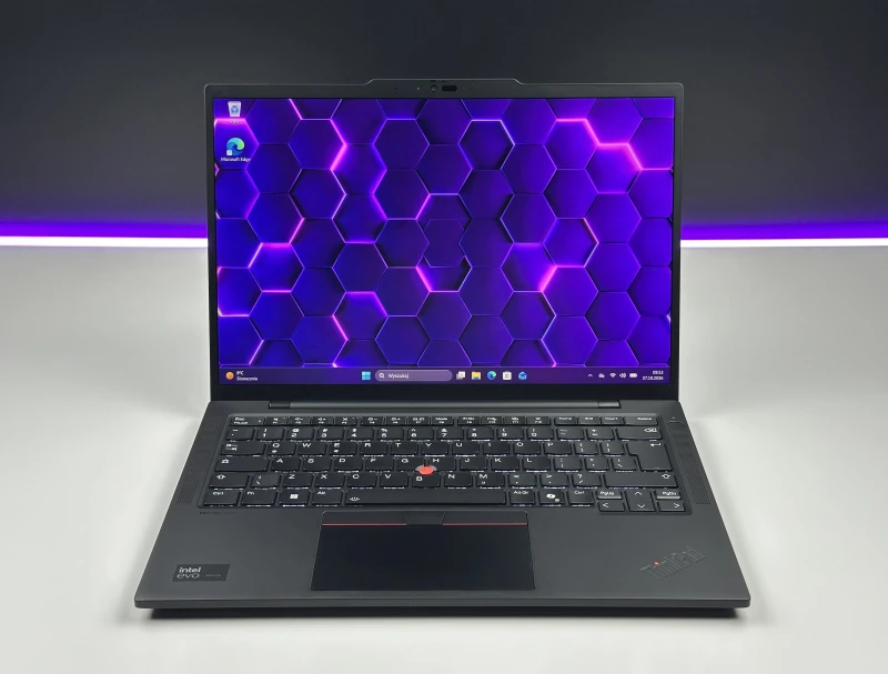 ThinkPad T14s Gen 5 z Core Ultra 5 125U, 16GB RAM i ekranem 14". Konstrukcja z Thunderbolt 4, Wi-Fi 6E i nowoczesną platformą Intel Core Ultra.