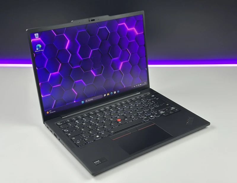 ThinkPad T14s Gen 5 z Core Ultra 5 125U, 16GB RAM i ekranem 14". Konstrukcja z Thunderbolt 4, Wi-Fi 6E i nowoczesną platformą Intel Core Ultra.