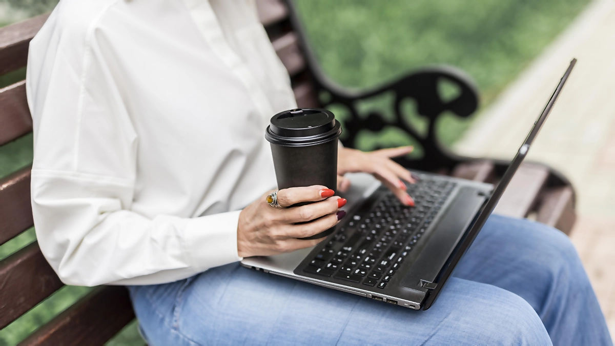 Dlaczego warto kupić poleasingową stację roboczą?