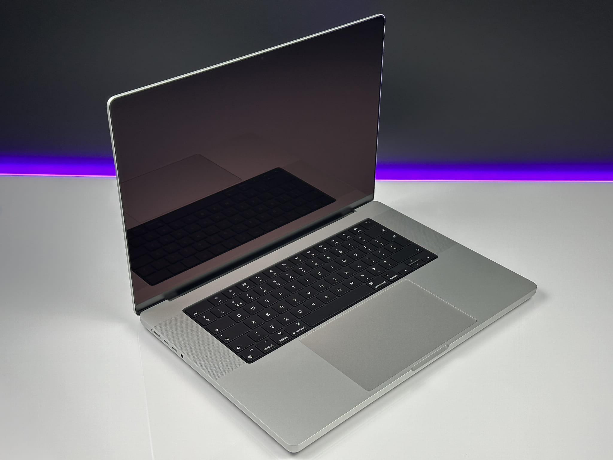 Apple MacBook Pro 16 A2991 M3 Max 48GB 512GB Silver 120Hz NOWY