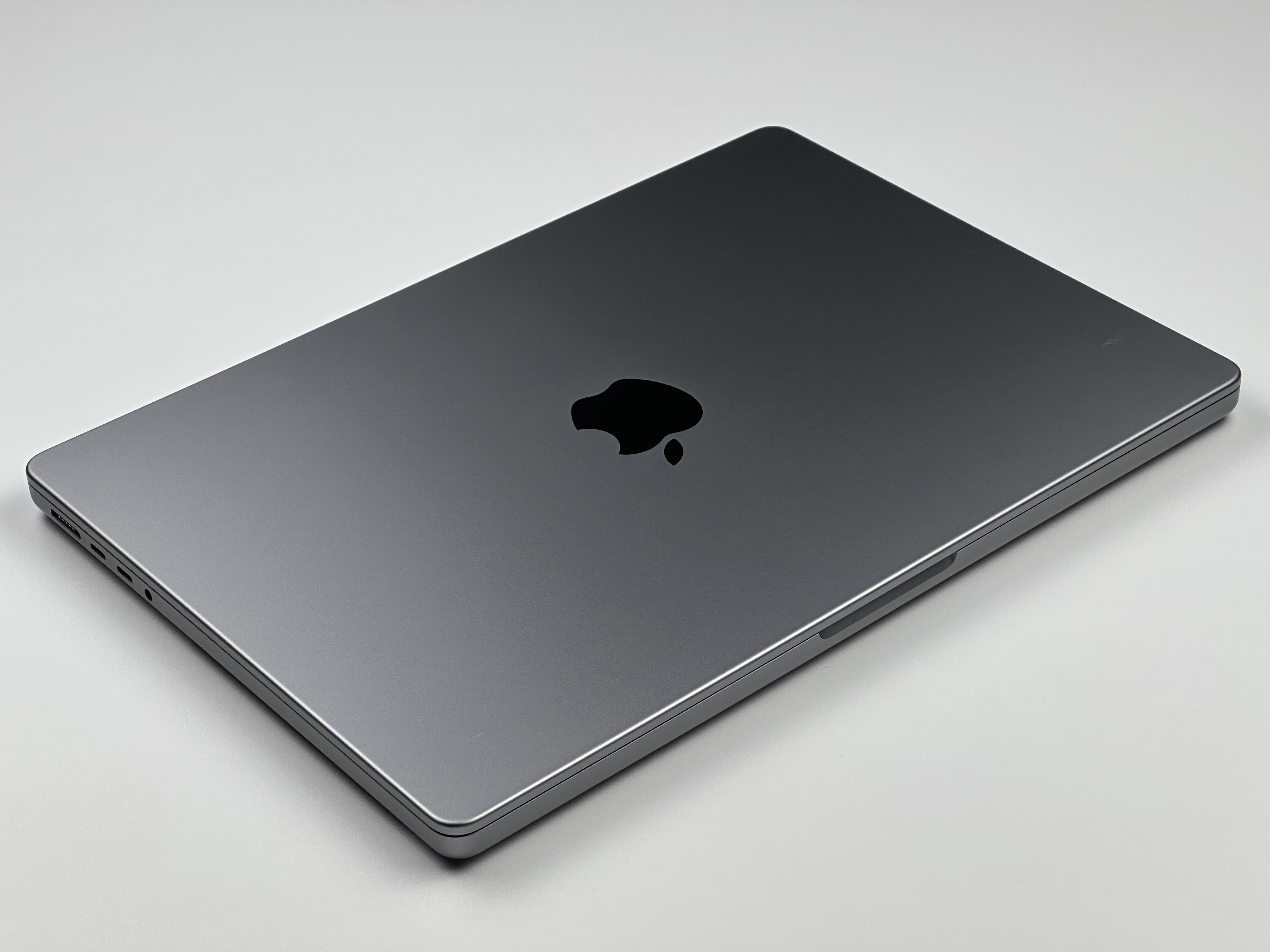 Apple MacBook Pro 14 A2442 M1 Pro 16GB 512GB 120Hz Space Gray - sklep ...